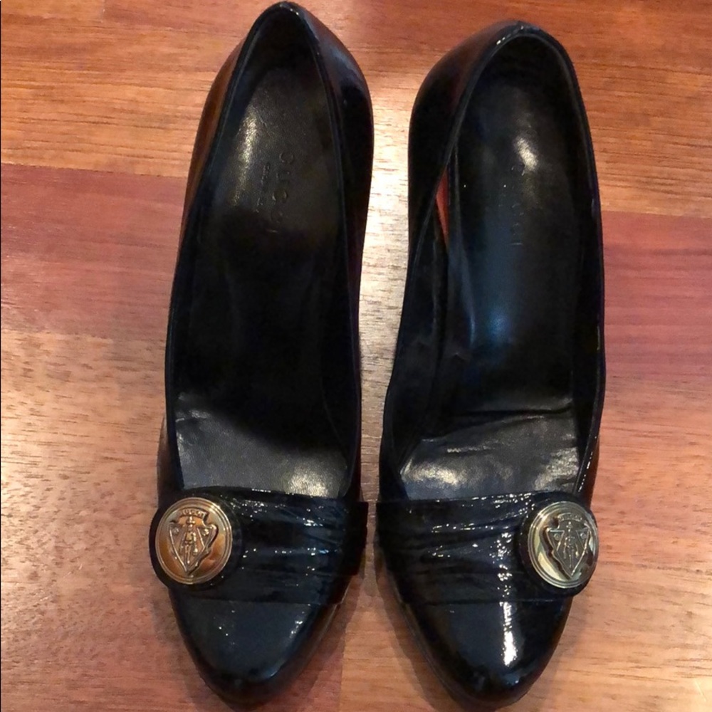 Super cute Gucci pumps 6.5